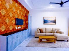 Brand New 2bhk Spacious and stylish AC apartments in Tirupati with modern amenities and kitchen near bus stand and railway station, easy access to all local Temples, hotell sihtkohas Tirupati