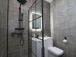 Stylish Stay in East Kilbride, Glasgow.