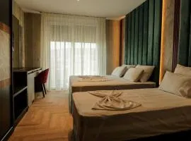 Hotel Rozafa BLU