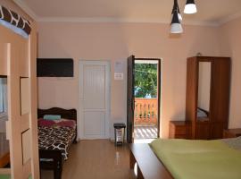 Budget Hostel in Mestia, отель в городе Местиа