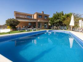 Blue Oasis Retreat by Fidalsa, hotel i Roda de Berà