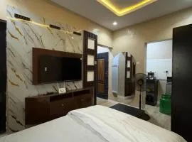 Studio Apartment-Ajose