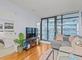Stylish 2BR Downtown Sanctuary