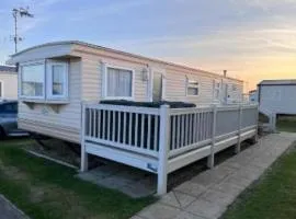2-bed caravan sleeping up to 5 on the popular California Cliffs Holiday Park CHPC1