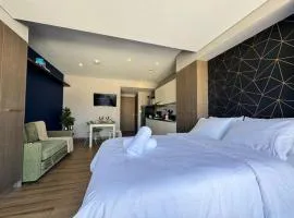 VIP Loft Renovation Downtown CDMX Gym Pool