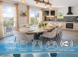 Villa avec Spa & Cinéma à 35 min d'Asterix, hotel a Margny-lès-Compiègne