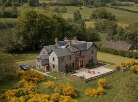 Dun Aluinn Hotel，Weem的飯店