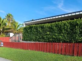 The Tiny Abode, Hotel in Snells Beach