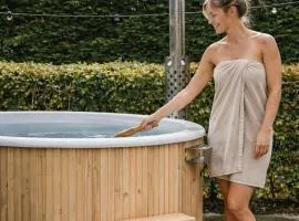 Nordic Zen Wellness met hottub & sauna