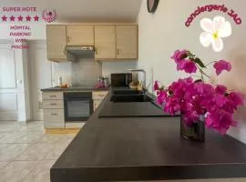 Nahiti lodge proche centre ville, hôpital,piscine