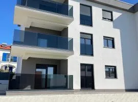 Apartments with parking space Zecevo Rtic, Rogoznica - 25427