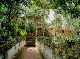 Jardin De Ysabelle، فندق في Kinalupang