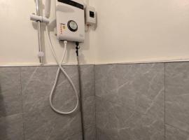 White Studio Kriegz Pad 2: Manongol şehrinde bir otel