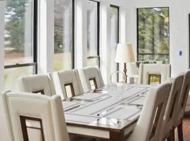 Summit Sanctuary with EV Ready Mountain Views