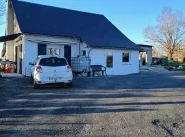 Maison confortable à Comps-la-Grand-Ville avec jardin