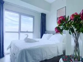 Luxurious Apartment Modern Cozy Manila Bayview Poolview Cityview 1 2 3 Bedrooms Near Manila Airports Okada Solaire MOA