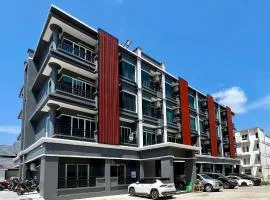 Lucky Residence Phuket Town by T&P