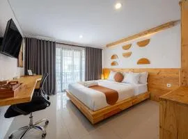 Cove Wong Village