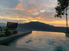 Villa Damai Rohani Private Pool Villas with Valley Views Adults Only, hotel v destinaci Sidemen