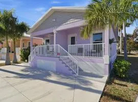 New! Lovely Lilac Cottage 112