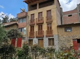 Wasicha Plaza Huancaya