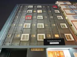 Super Townhouse Karmelaram Railway Station Sarjapur