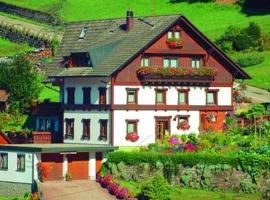 Gästehaus Heimenberg, hostal o pensión en Bad Rippoldsau-Schapbach