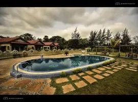 Breathing Earth - Rooms and Pool