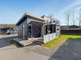 2 Bedroom Cozy Home In Vejen, hotel v mestu Vejen