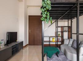 Mirea by TwoSpaces Studio at Loftvilles Apartment، فندق في Saruadukuh