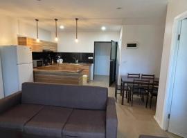 Grey Haven, hotel i Nadi