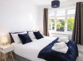 Comfortable 3BR Home in Grantham, Walking Distance to Grantham Museum, Sleeps 5