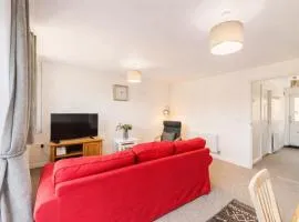 Spacious 3BR Grantham Home, Parking, Near Attractions