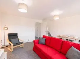 3BR Grantham Home with Parking, Near Lincolnshire Wolds