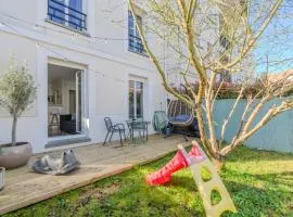 Appartement, jardin et parking à 5 min de Disney