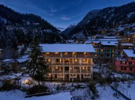 Beholden Stay & Cafe - Mountain View Boutique Stay in Old Manali
