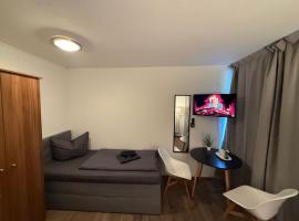 Nr 1 Gemütliches & helles Doppelzimmer in Kleve โรงแรมในเคลเวอ