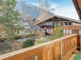 Cozy Chalet Apartment in the Heart of Lenk