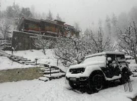 Mountain Shadow By Moon Knight Hospitality