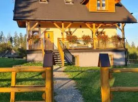 Apartament z kominkiem i wanną