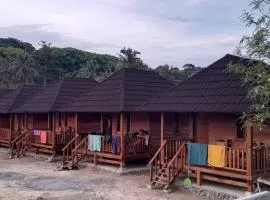 Surfers paradise cottage and restaurant