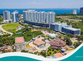 Mactan Newtown 2 Bedrooms with Balcony, hotel a Punta Engaño