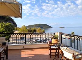Lina`s Apartment & Maisonette, Hotel in Neo Klima