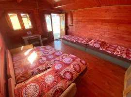 Chatka pri vode aj pre rybárov 3