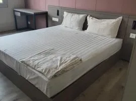 Click Hotels Lite Chakan