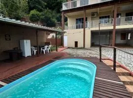 Casa exclusiva com piscina aquecida