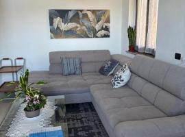 La casa di Gio' Lake Maggiore, hotel a Dormelletto