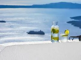 Santorini Roses Suites