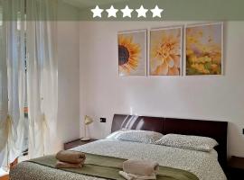 Appartamento tra lago e montagna - CORTE 77, hotel en Valmadrera