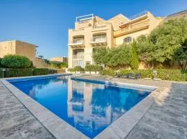 The Dreamy Terrace with Pool and BBQ, in Xagħra Gozo